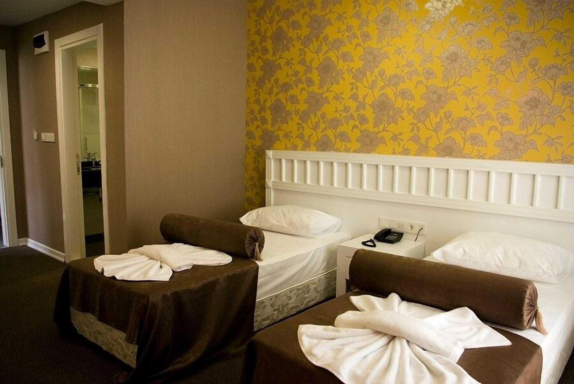 Blue Marine Hotel Sekerpinari ภายนอก รูปภาพ