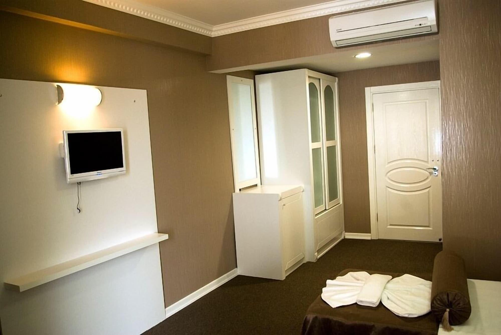 Blue Marine Hotel Sekerpinari ภายนอก รูปภาพ