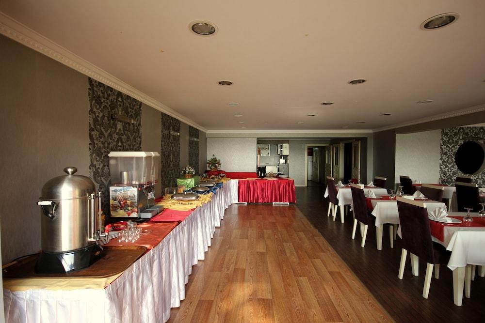 Blue Marine Hotel Sekerpinari ภายนอก รูปภาพ