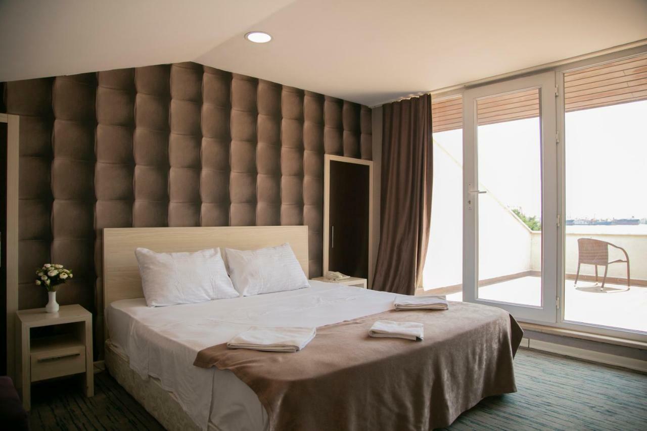 Blue Marine Hotel Sekerpinari ภายนอก รูปภาพ